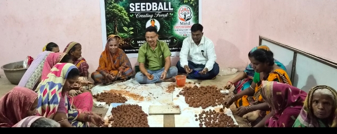 Confidence Defeats Disability: Women from Leprosy Colony Become Green Ambassadors2,000 Seed Balls Prepared Despite Physical Challenges on World Environment Day
